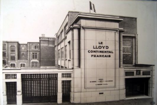image batiment le Lloyd Continental français